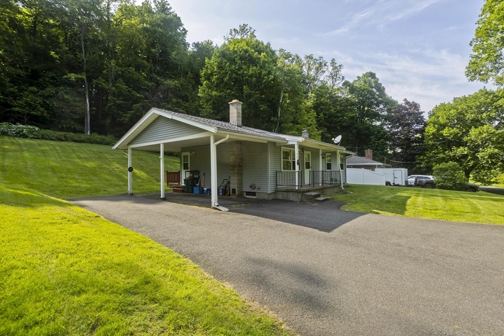 918 Bernardston Rd