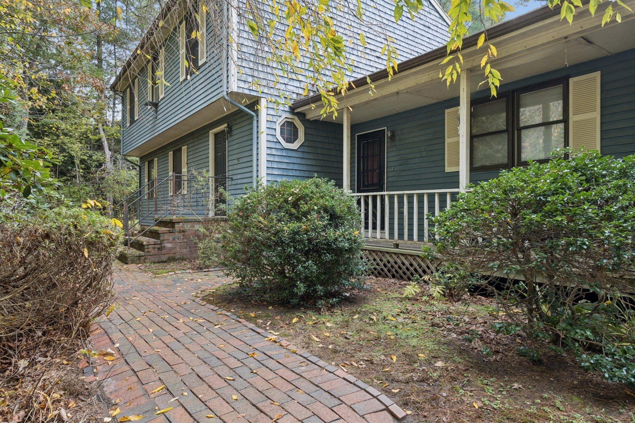 89 Pickens Street