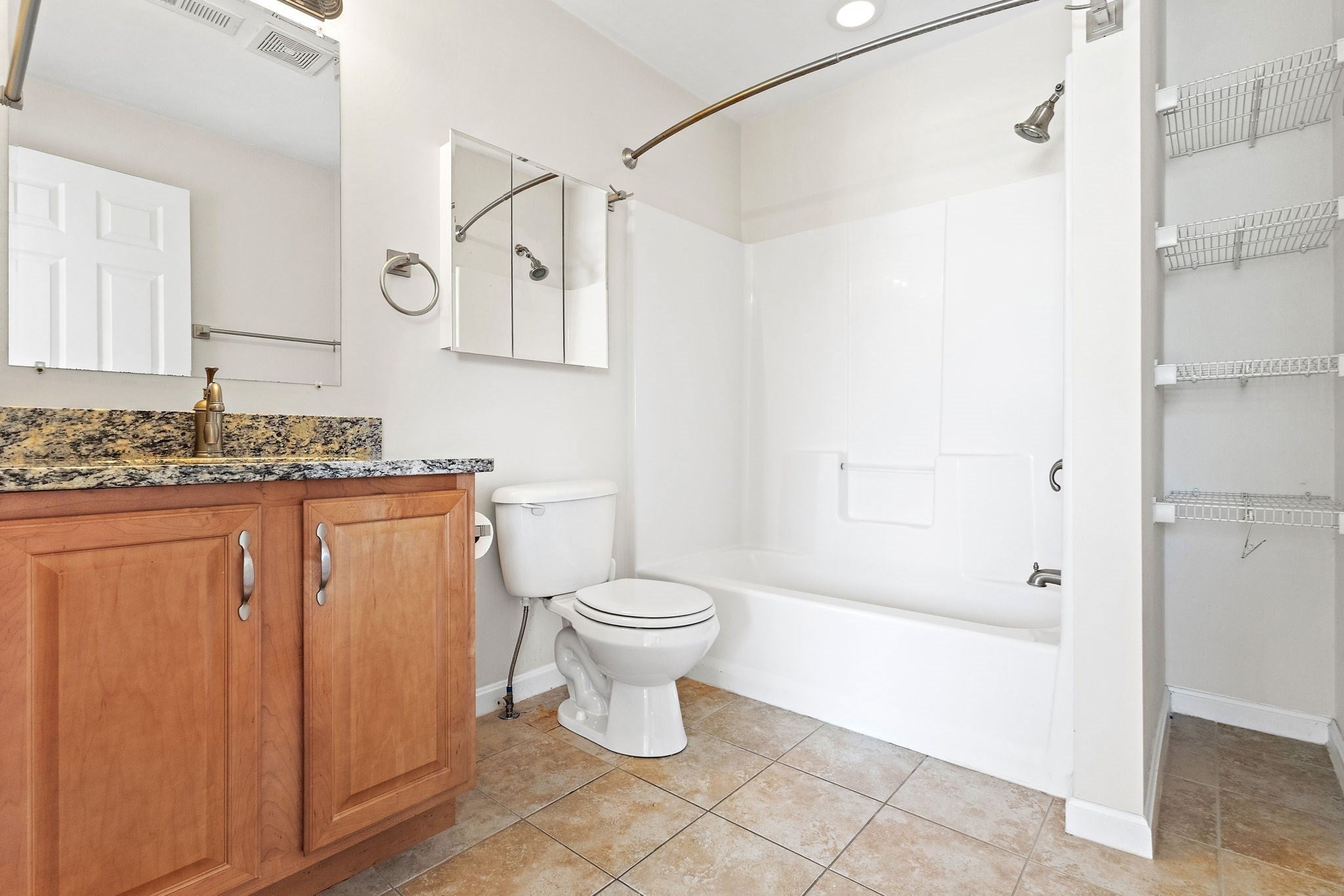 261 American Boulevard #261, Ashland, MA, 261 American Boulevard #261, Ashland, MA Photo #17