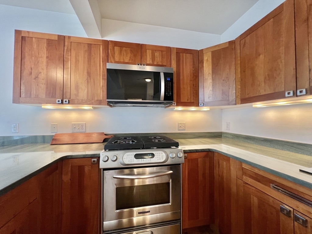 432 Norfolk Street #4-C, Somerville, MA, 432 Norfolk Street #4-C, Somerville, MA Photo #1