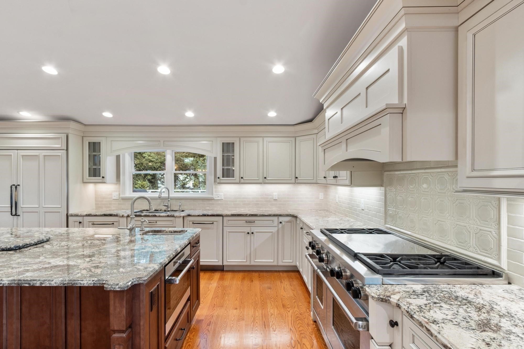 9 Lantern Rd, Belmont, MA, 9 Lantern Rd, Belmont, MA Photo #11