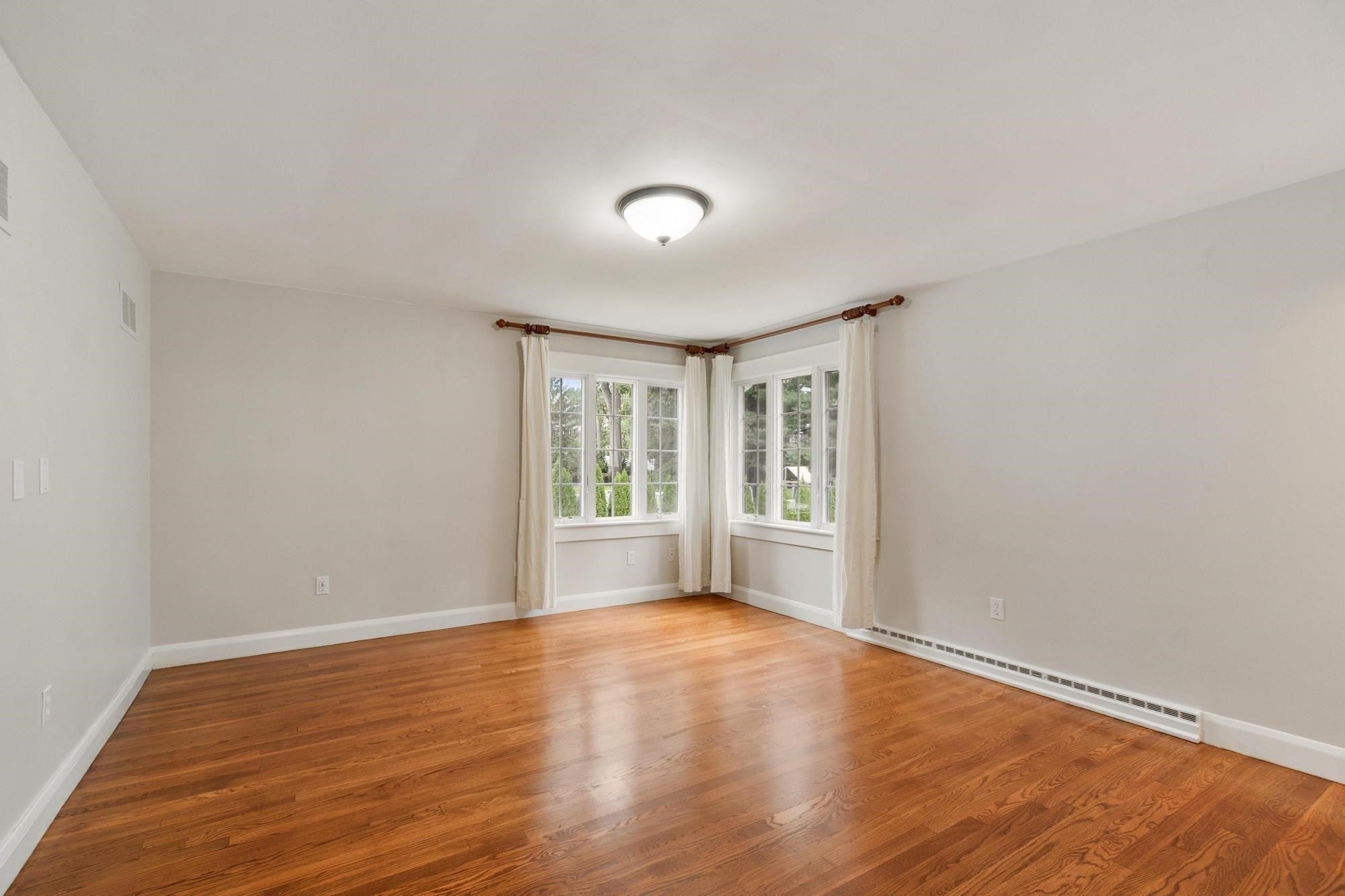 9 Lantern Rd, Belmont, MA, 9 Lantern Rd, Belmont, MA Photo #18