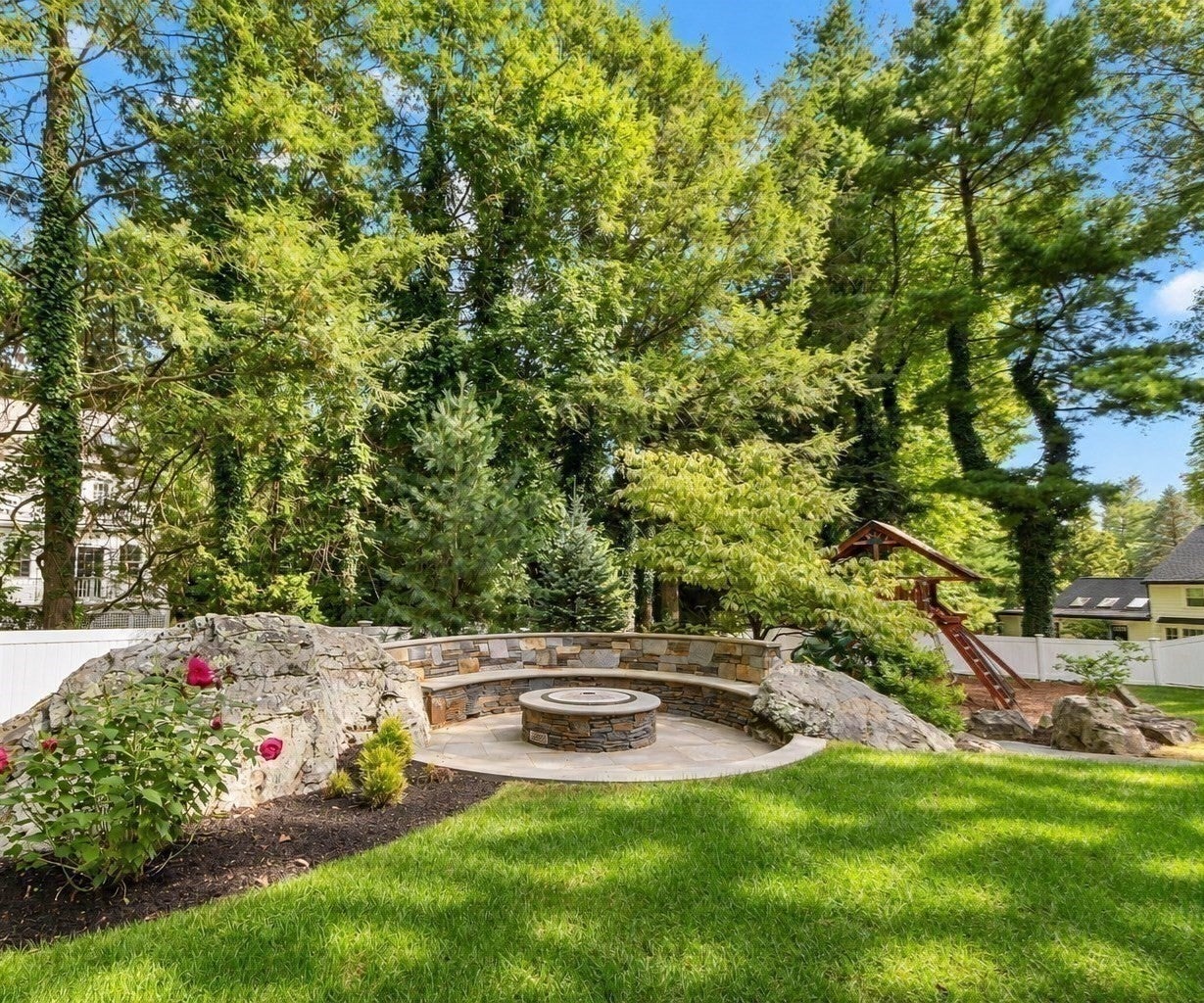 9 Lantern Rd, Belmont, MA, 9 Lantern Rd, Belmont, MA Photo #32
