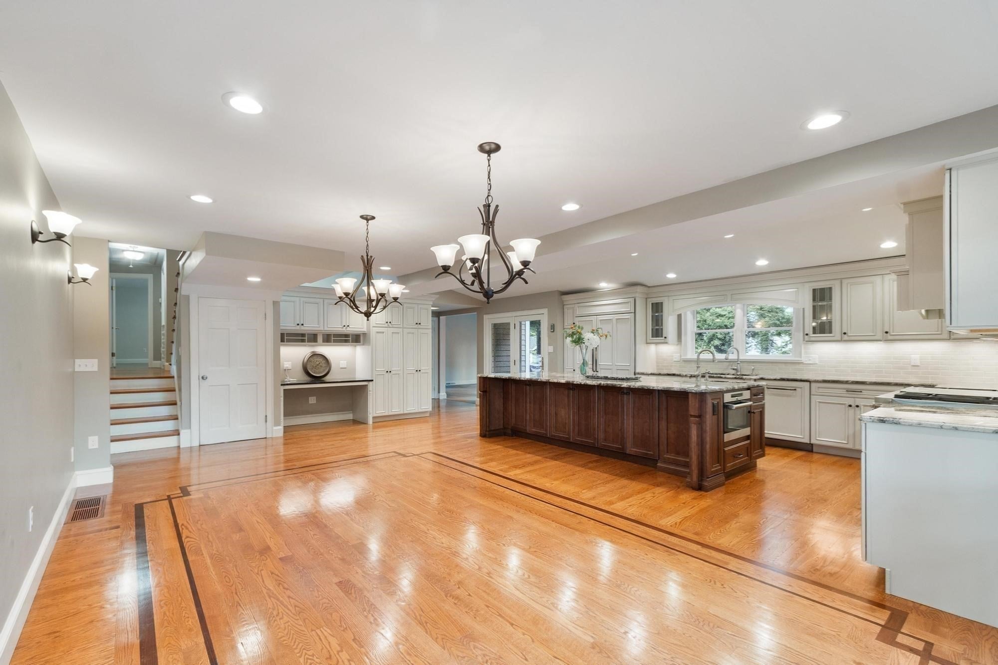 9 Lantern Rd, Belmont, MA, 9 Lantern Rd, Belmont, MA Photo #9