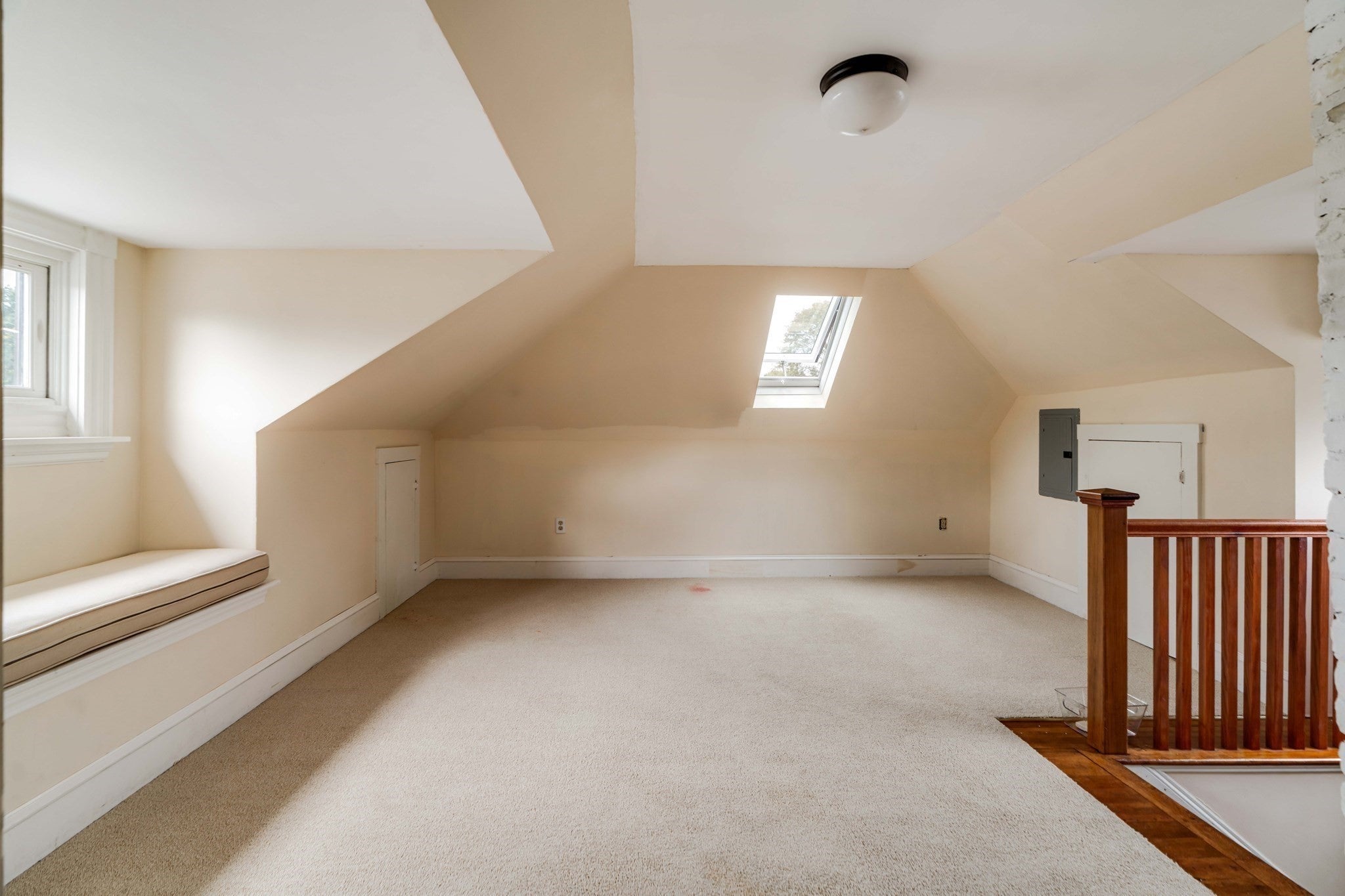 990 South Street, Boston, MA Photo #37