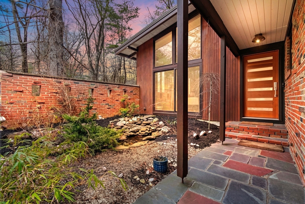 33 Turning Mill Road