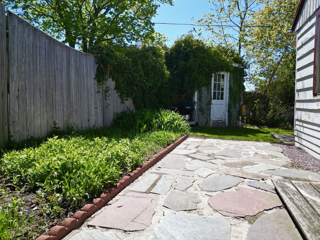 11 Meadow Glen Ln, Plymouth, MA Photo #12