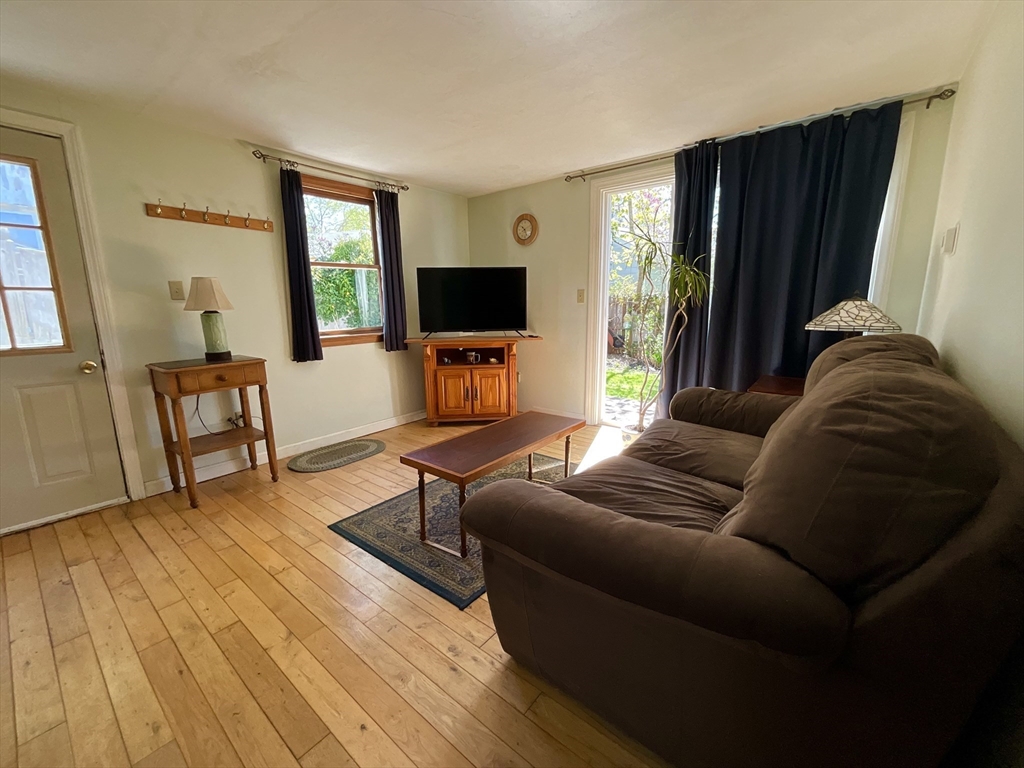11 Meadow Glen Ln, Plymouth, MA Photo #20