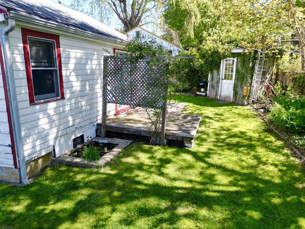 11 Meadow Glen Ln, Plymouth, MA Photo #16