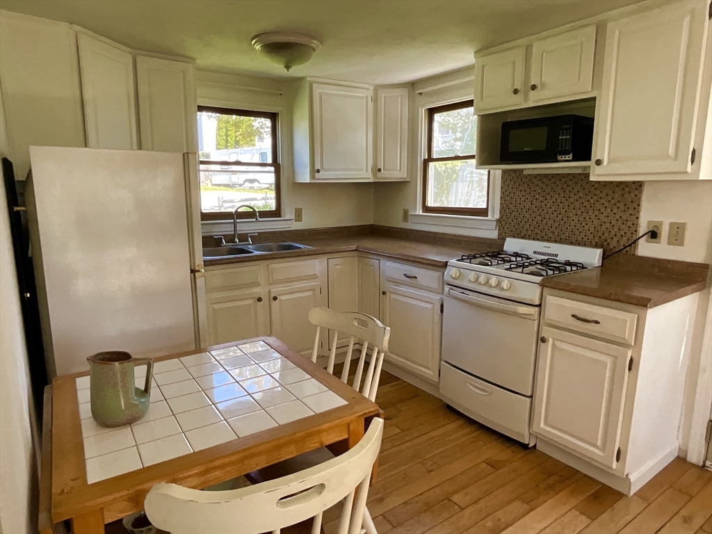 11 Meadow Glen Ln, Plymouth, MA Photo #19