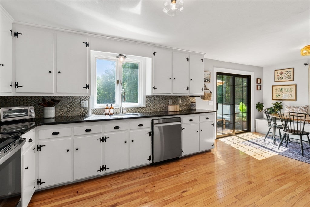 23 Inland Rd