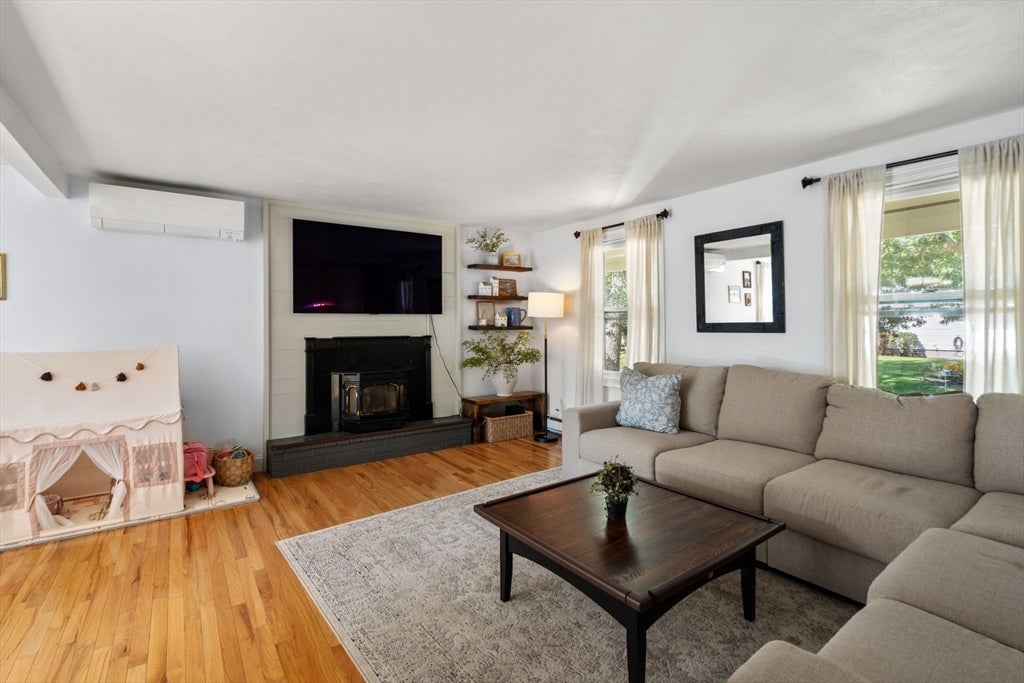23 Inland Rd, Marion, MA, 23 Inland Rd, Marion, MA Photo #10