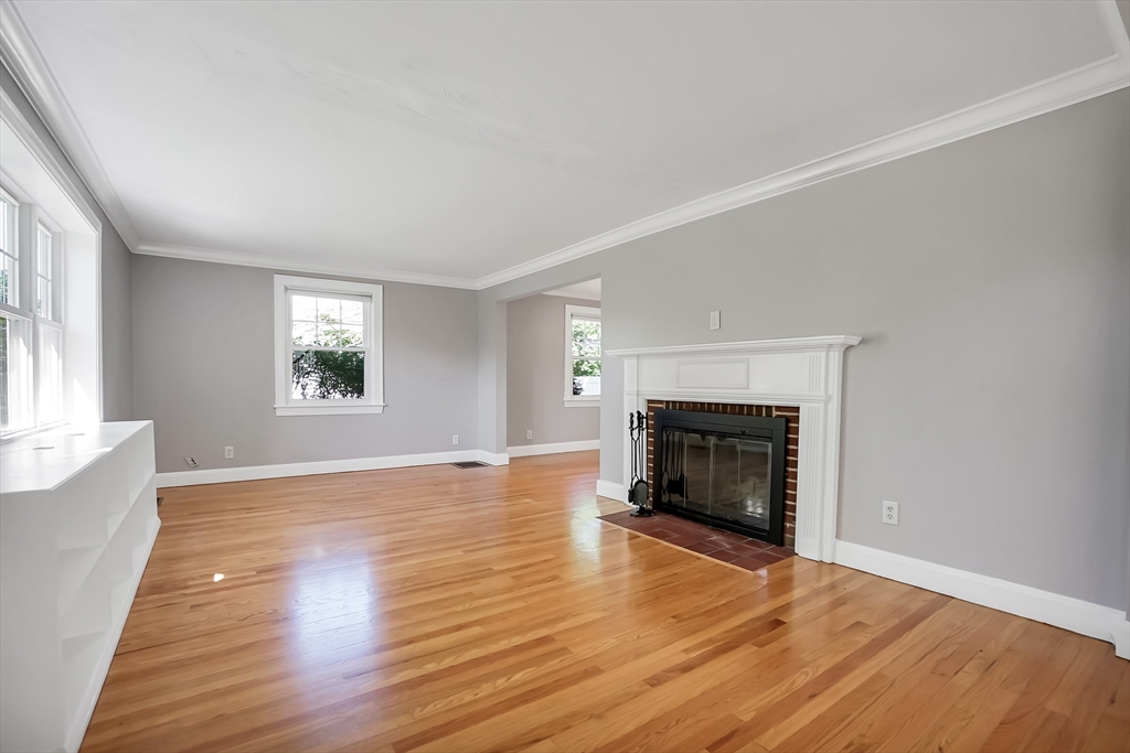 74 Rose Hill Way