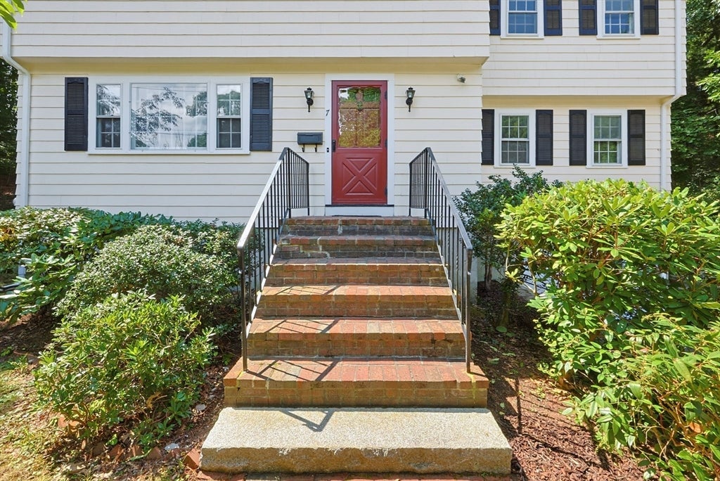 7 Cheryl Dr, Foxboro, MA, 7 Cheryl Dr, Foxboro, MA Photo #2