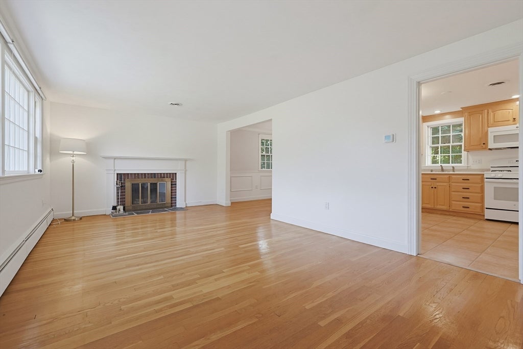 7 Cheryl Dr, Foxboro, MA, 7 Cheryl Dr, Foxboro, MA Photo #6