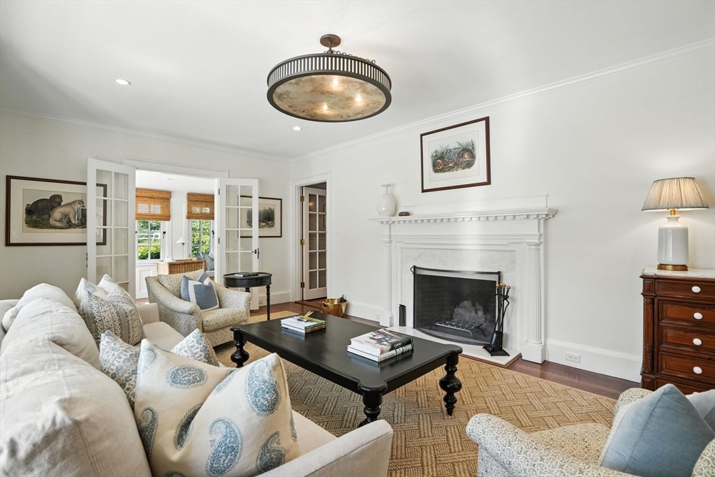 15 Winthrop Road