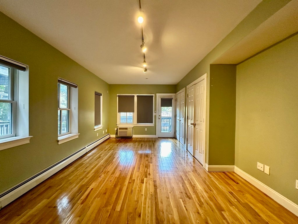 277 River St 1