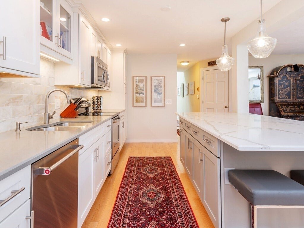 74 S Quinsigamond Ave #7, Shrewsbury, MA, 74 S Quinsigamond Ave #7, Shrewsbury, MA Photo #6