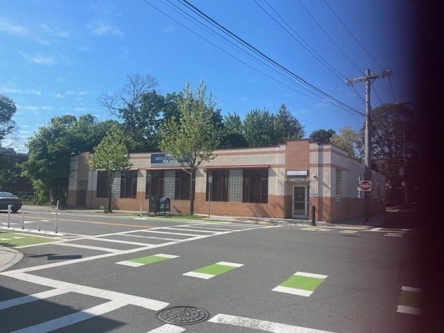 114-116 North Beacon