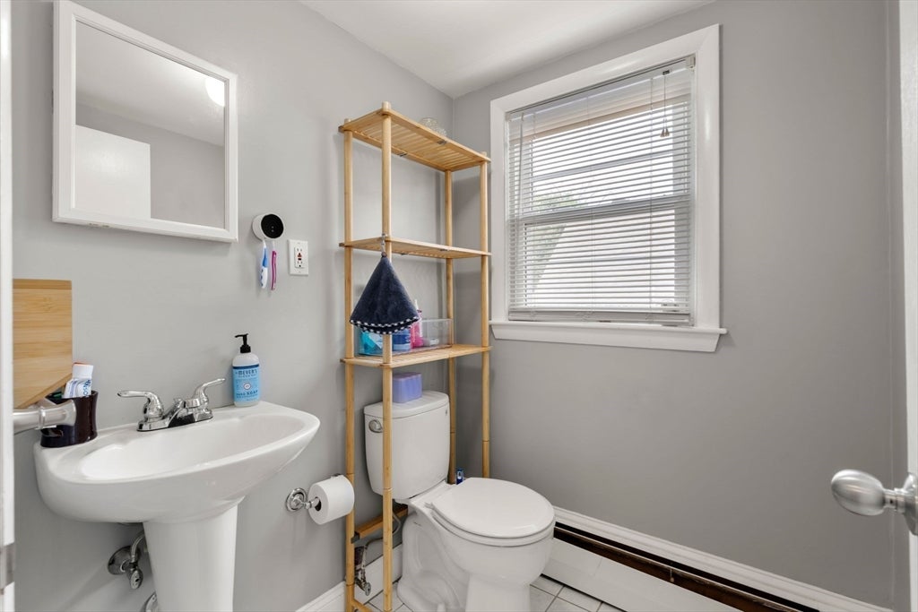195 Glenellen Rd, Boston, MA Photo #15