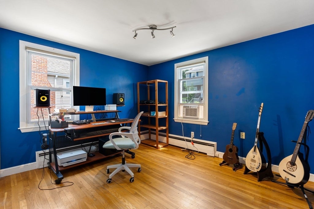 195 Glenellen Rd, Boston, MA Photo #5