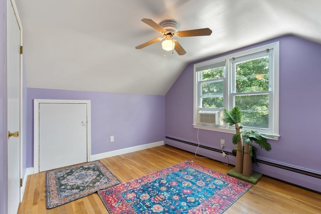 195 Glenellen Rd, Boston, MA Photo #13