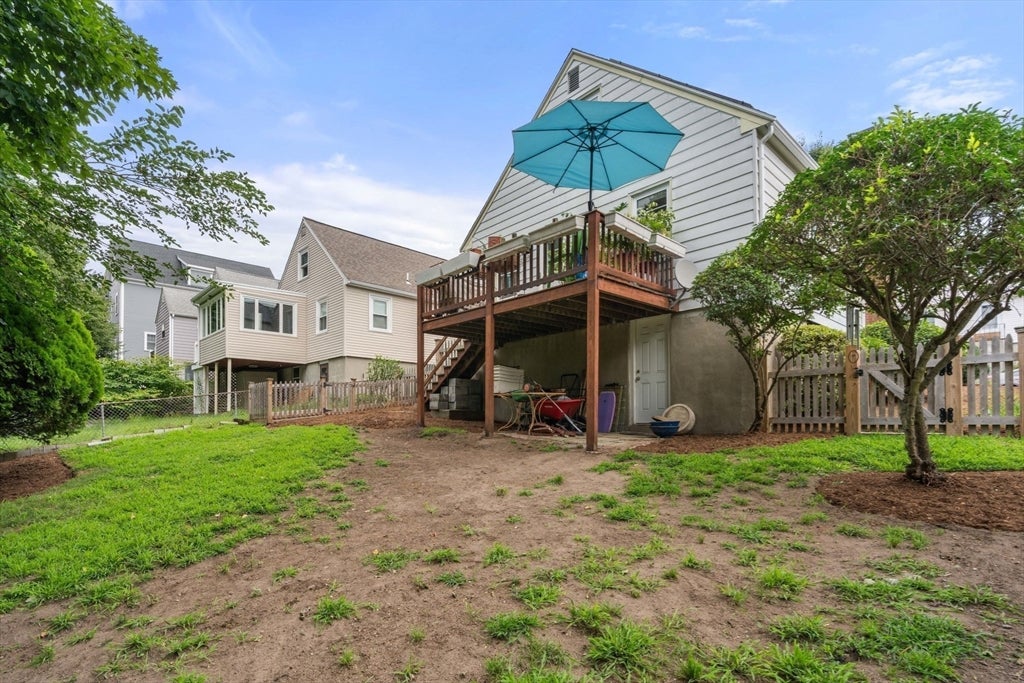 195 Glenellen Rd, Boston, MA Photo #22