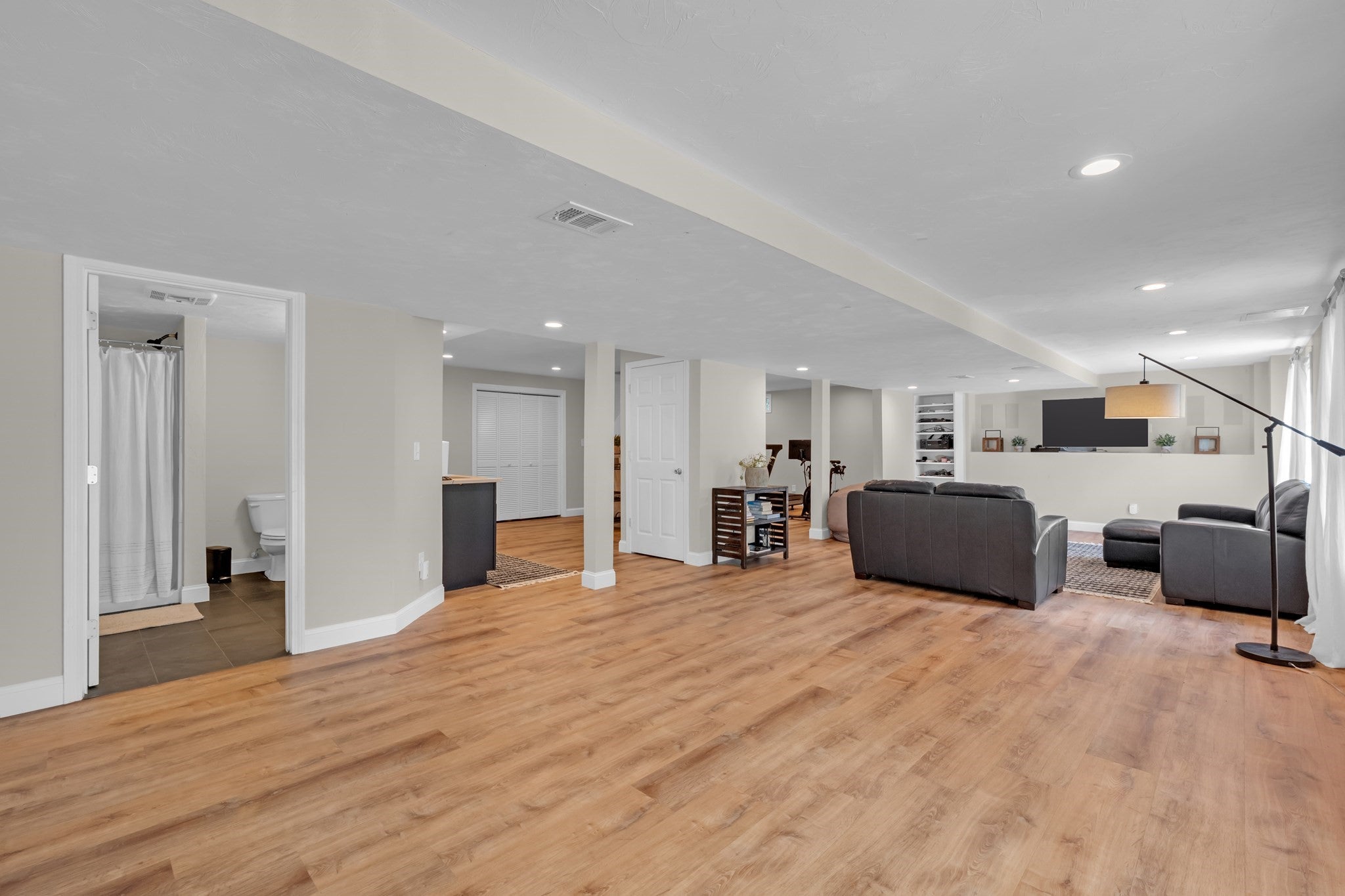 1 Highland Ln, Sturbridge, MA Photo #30