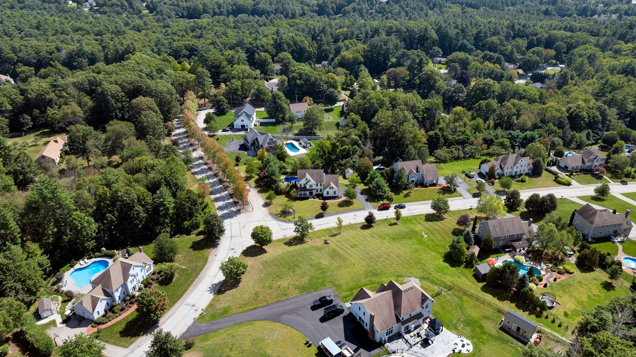 1 Highland Ln, Sturbridge, MA Photo #41