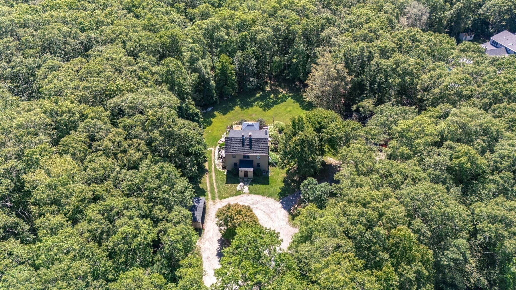 2 Monument Dr, Westport, MA Photo #4