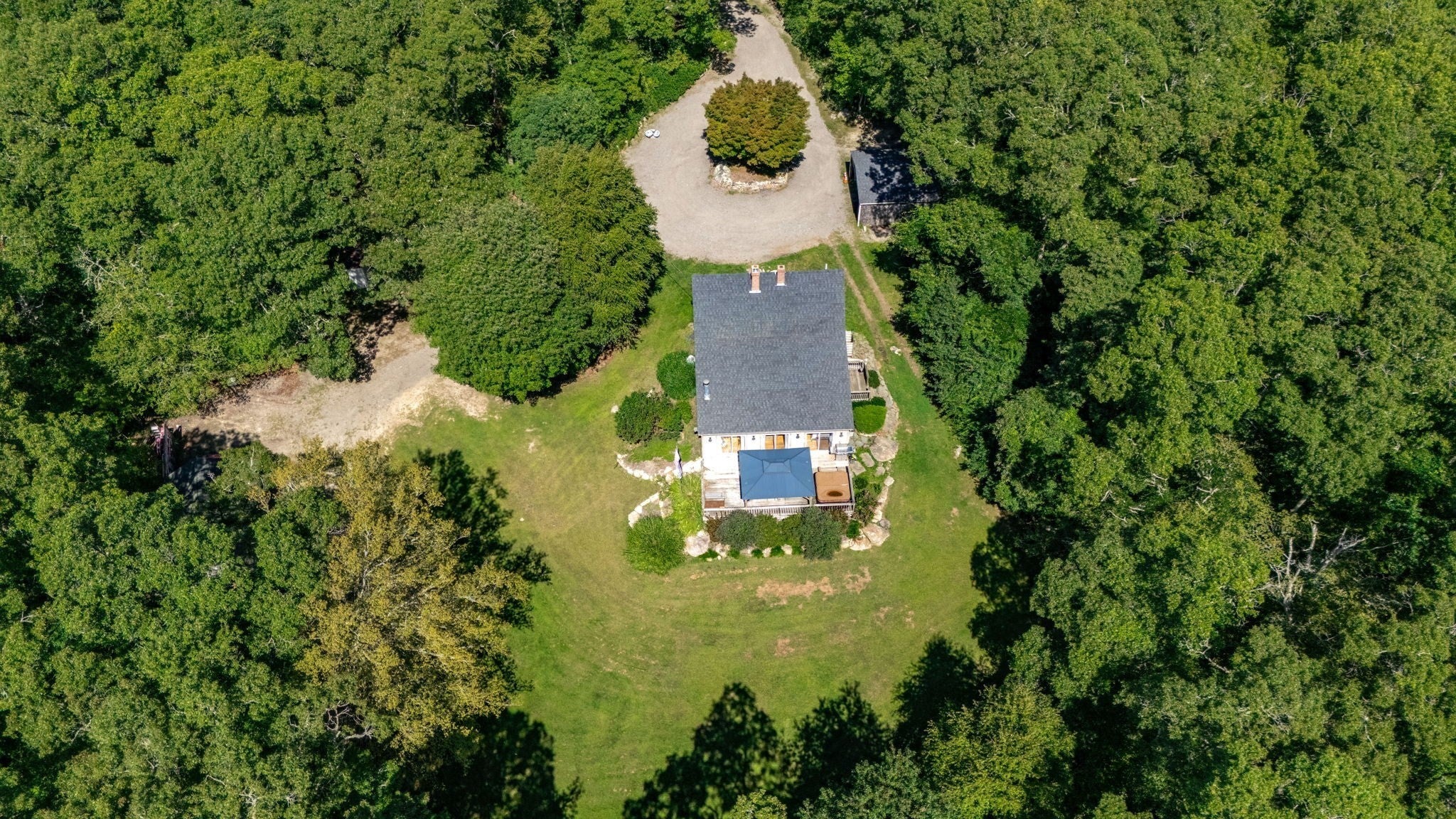 2 Monument Dr, Westport, MA Photo #36