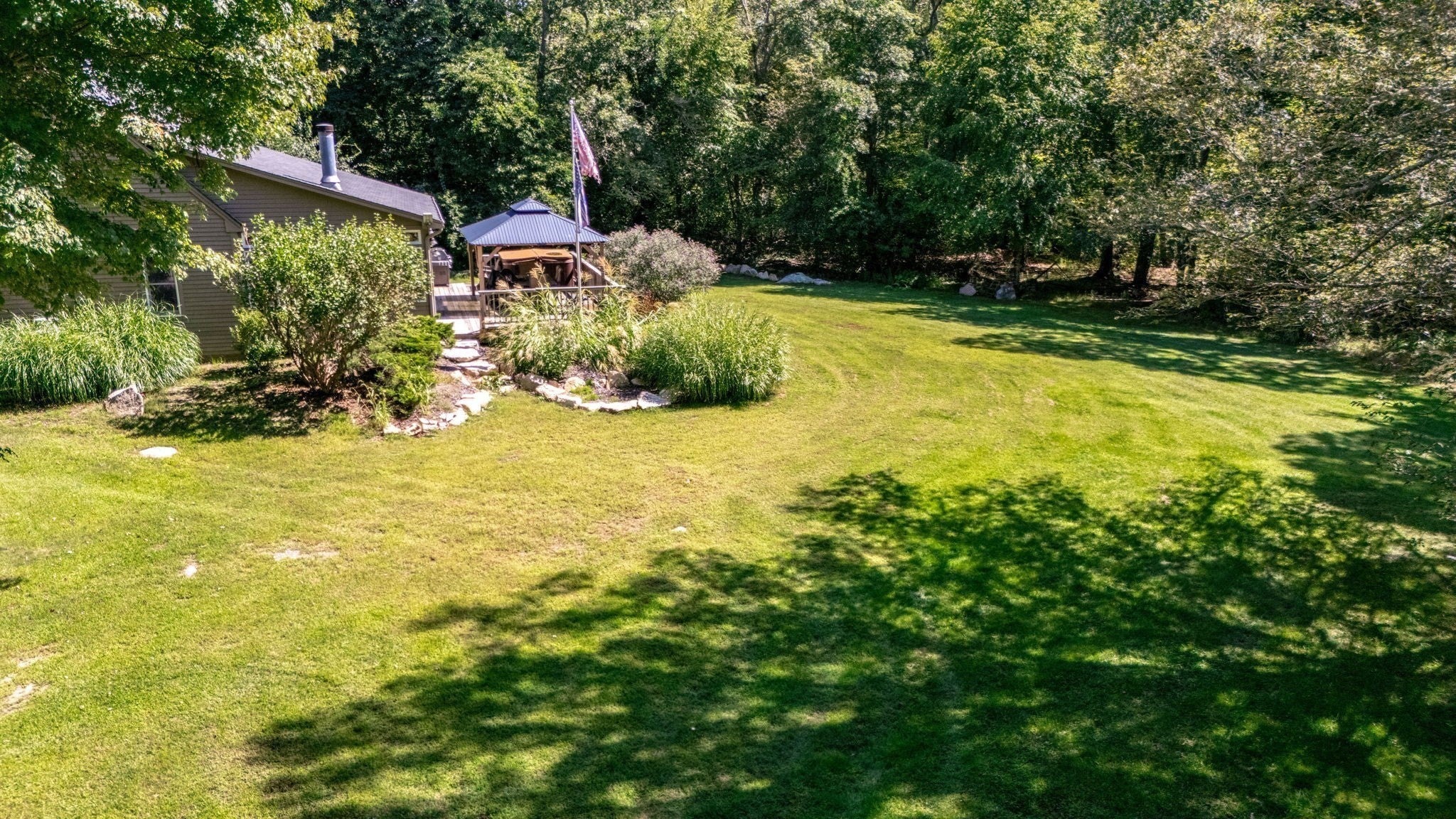 2 Monument Dr, Westport, MA Photo #31