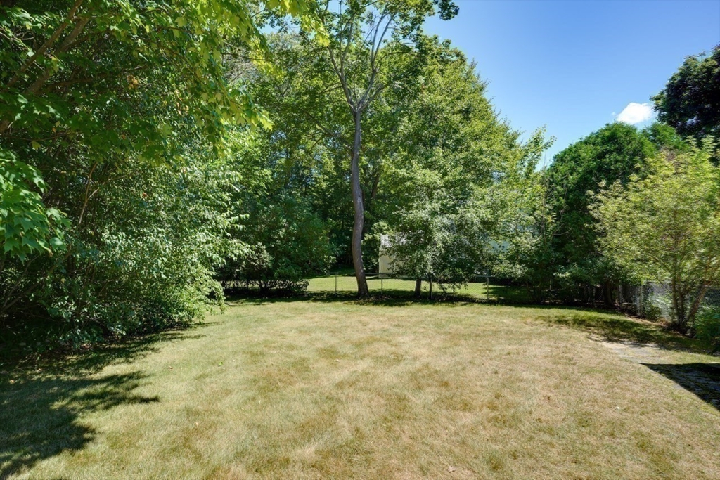 86 Drake Rd