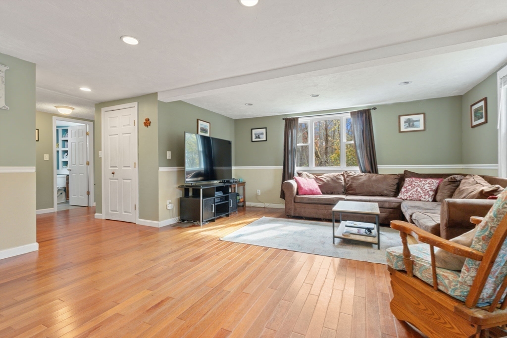 322 Central St