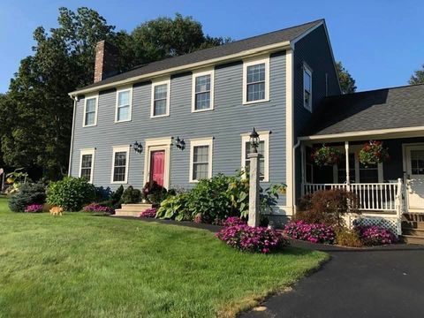 25 Watson Ln Rutland MA 01543