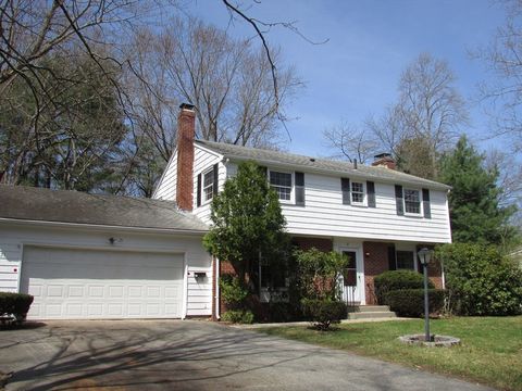 21 Shady Lane Attleboro MA 02703