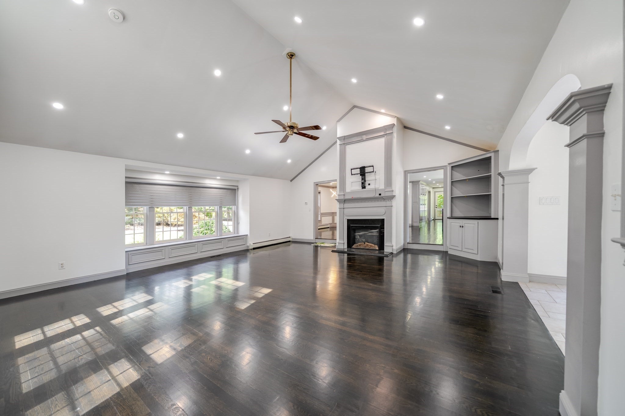 485 E Broadway