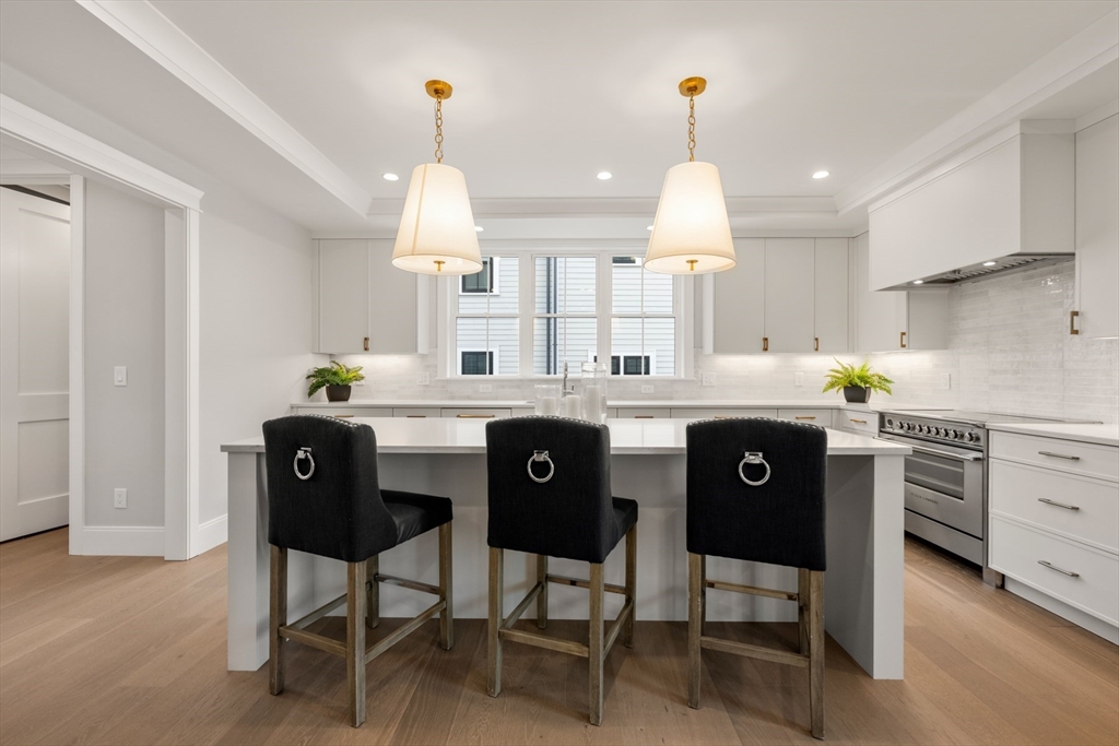 237 California St 237