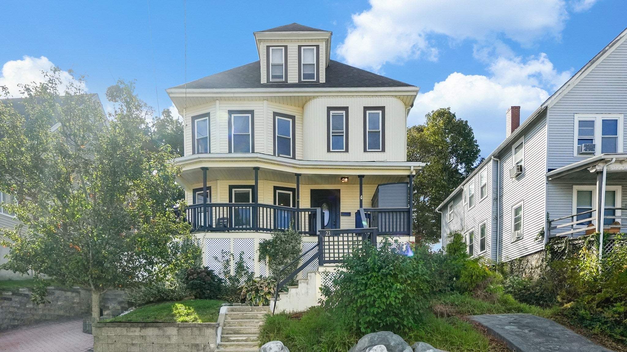 Photo of 23 Sagamore AVE, Winthrop, MA