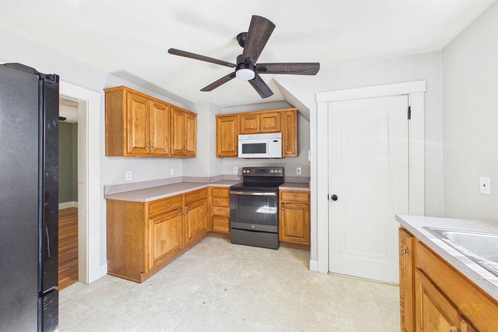 26 Hough Rd, Sutton, MA, 26 Hough Rd, Sutton, MA Photo #11