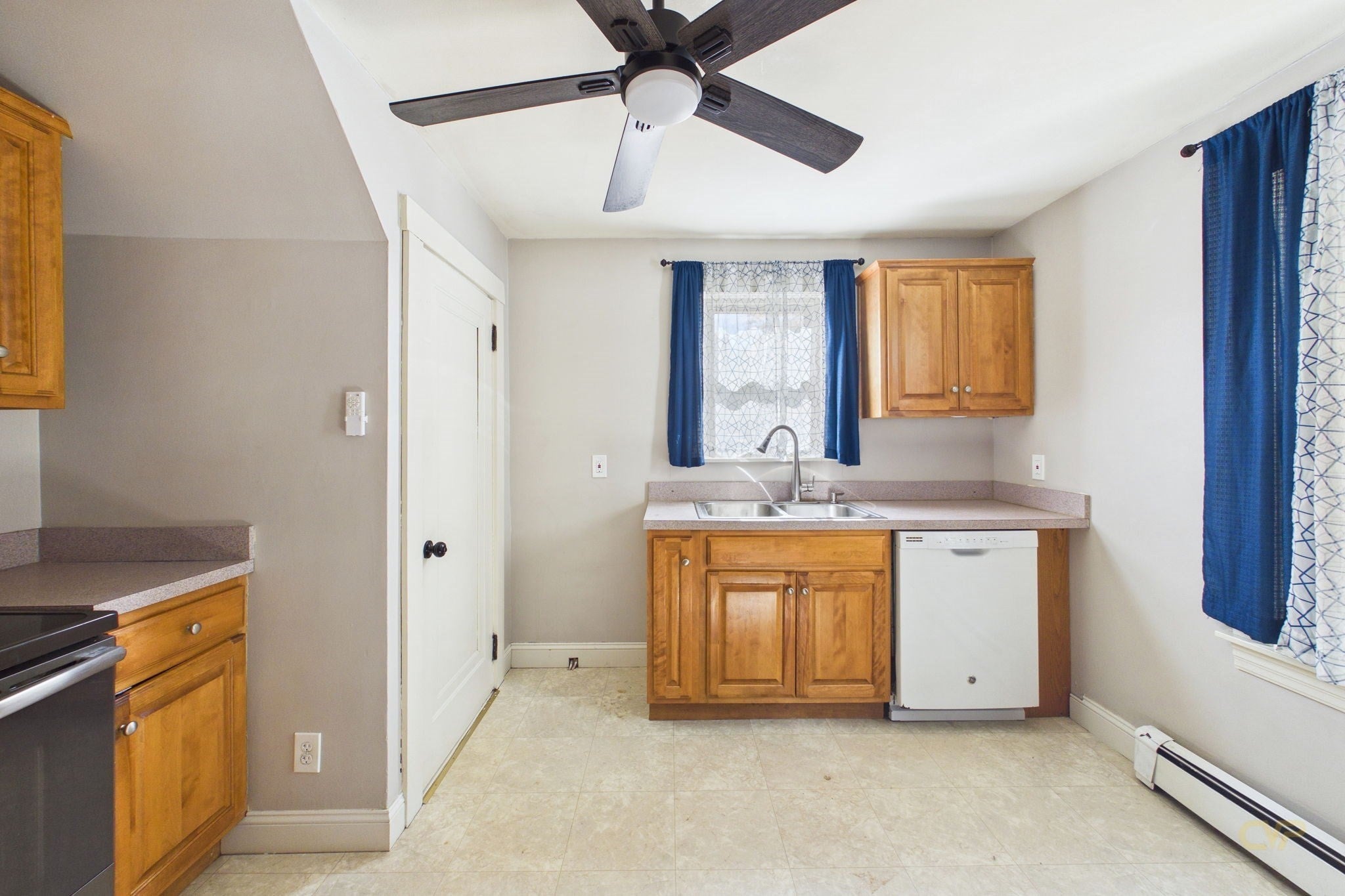 26 Hough Rd, Sutton, MA, 26 Hough Rd, Sutton, MA Photo #12