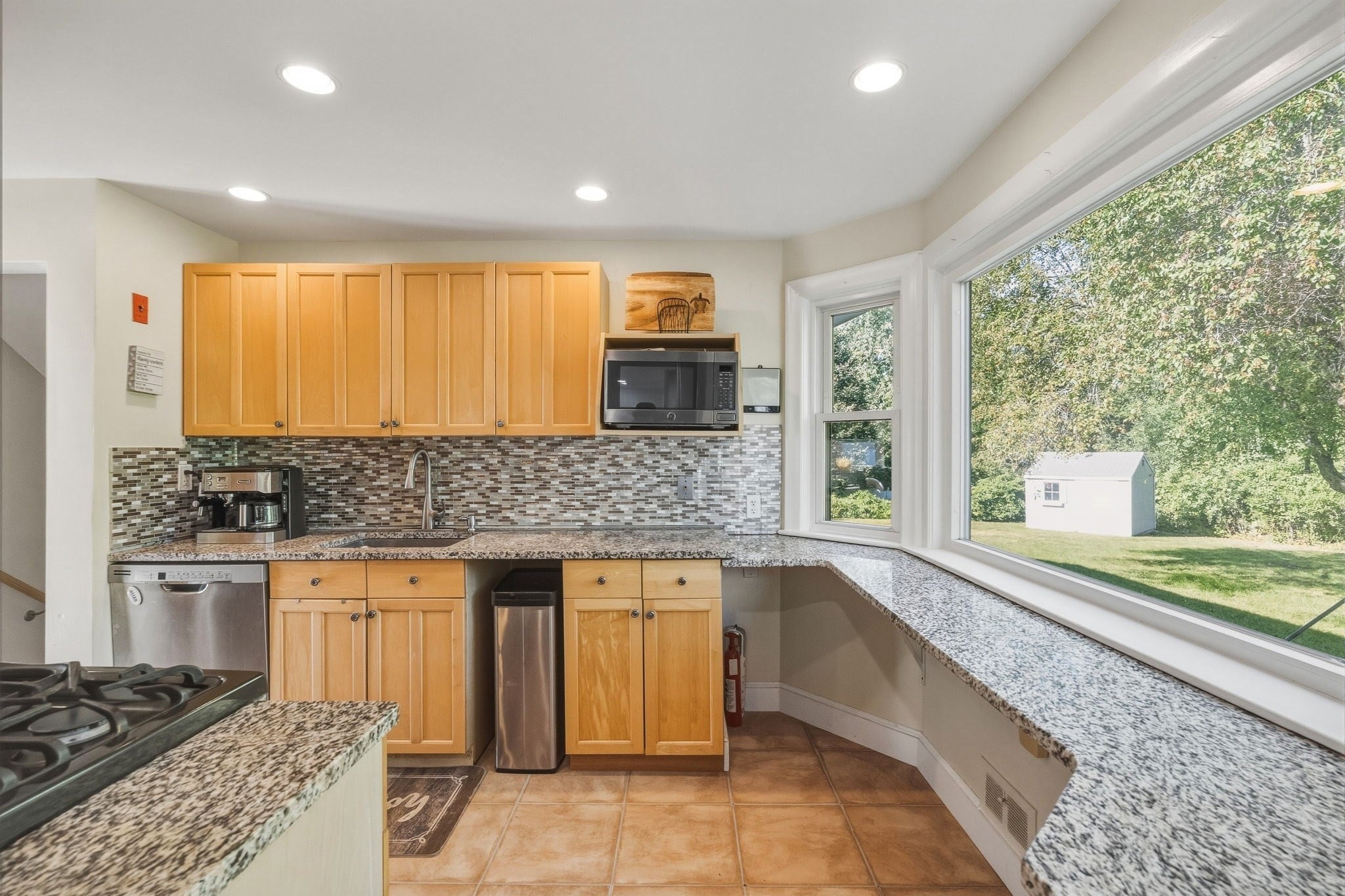 12 Dean Rd, Wayland, MA, 12 Dean Rd, Wayland, MA Photo #8