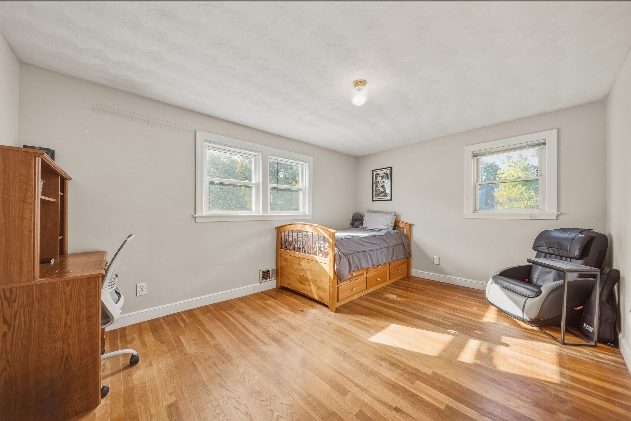 12 Dean Rd, Wayland, MA, 12 Dean Rd, Wayland, MA Photo #15