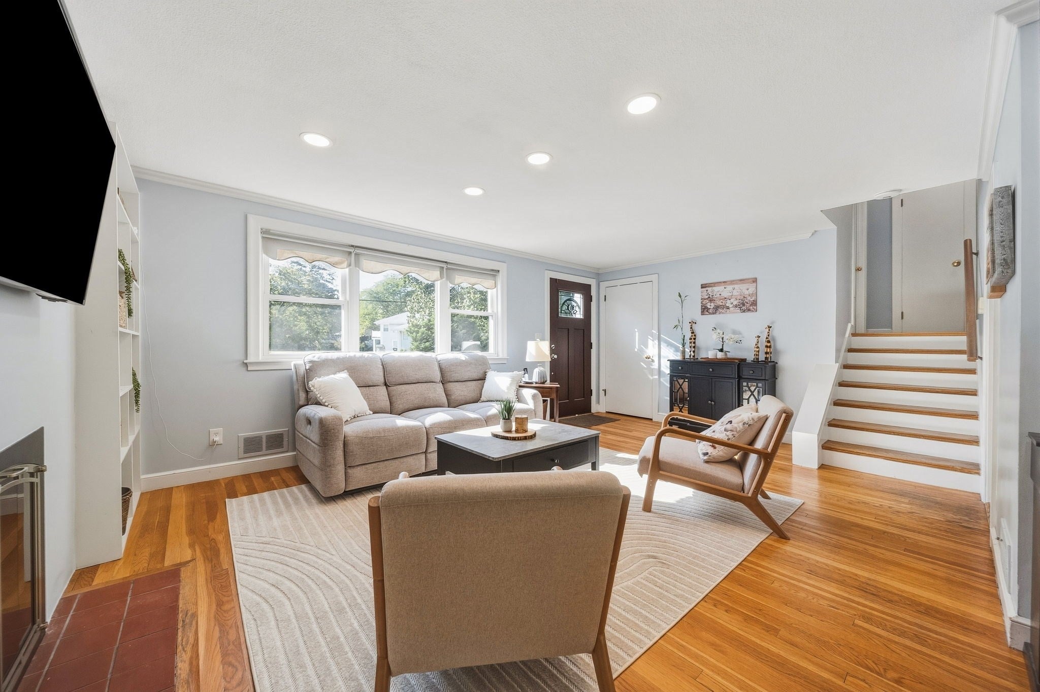 12 Dean Rd