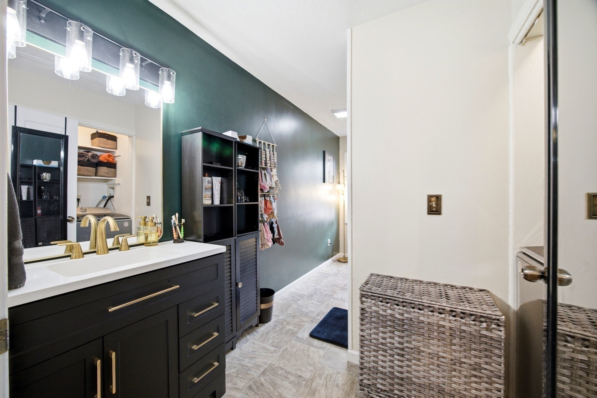 17 Curry Lane #17, Chicopee, MA Photo #18