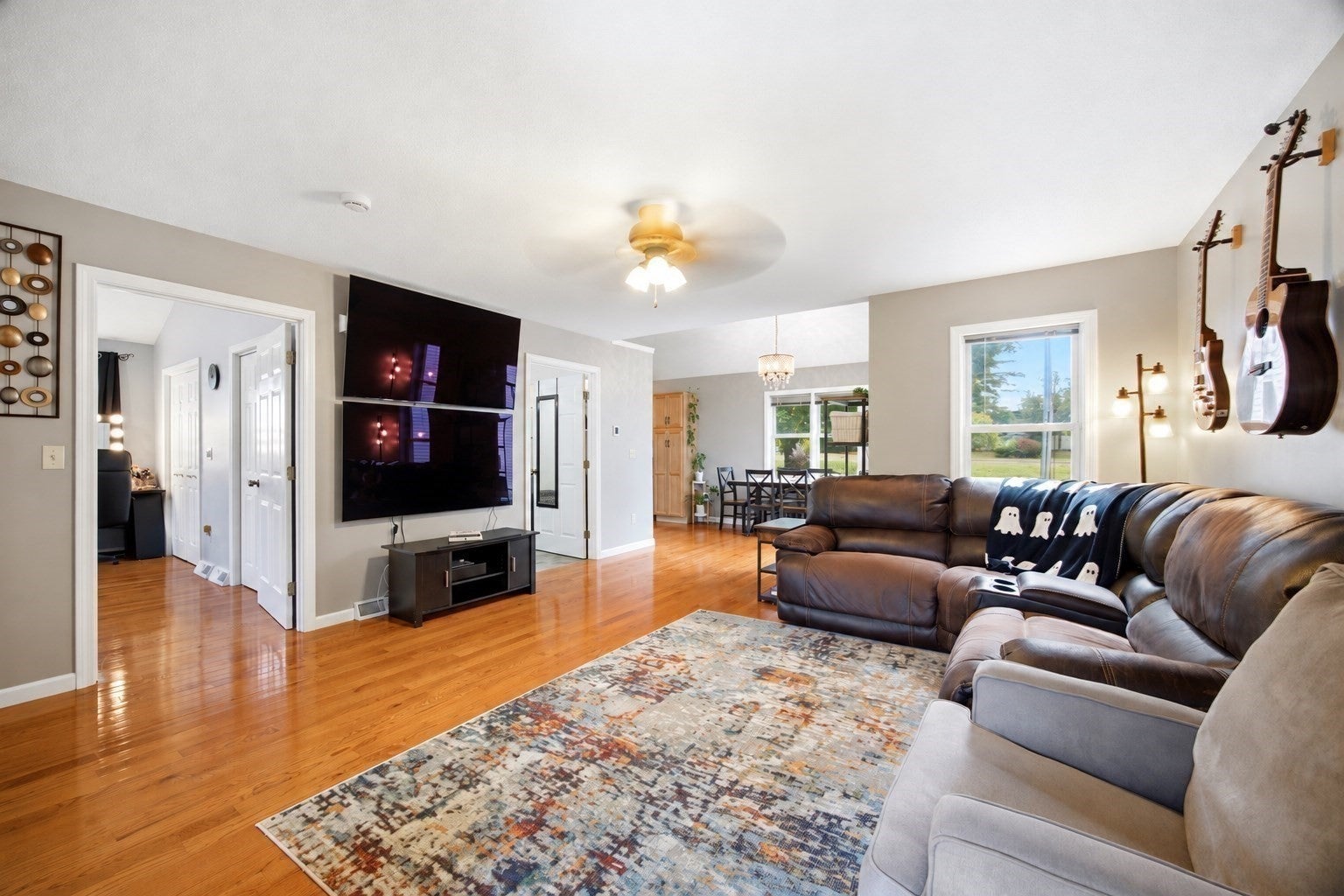 17 Curry Lane #17, Chicopee, MA Photo #6