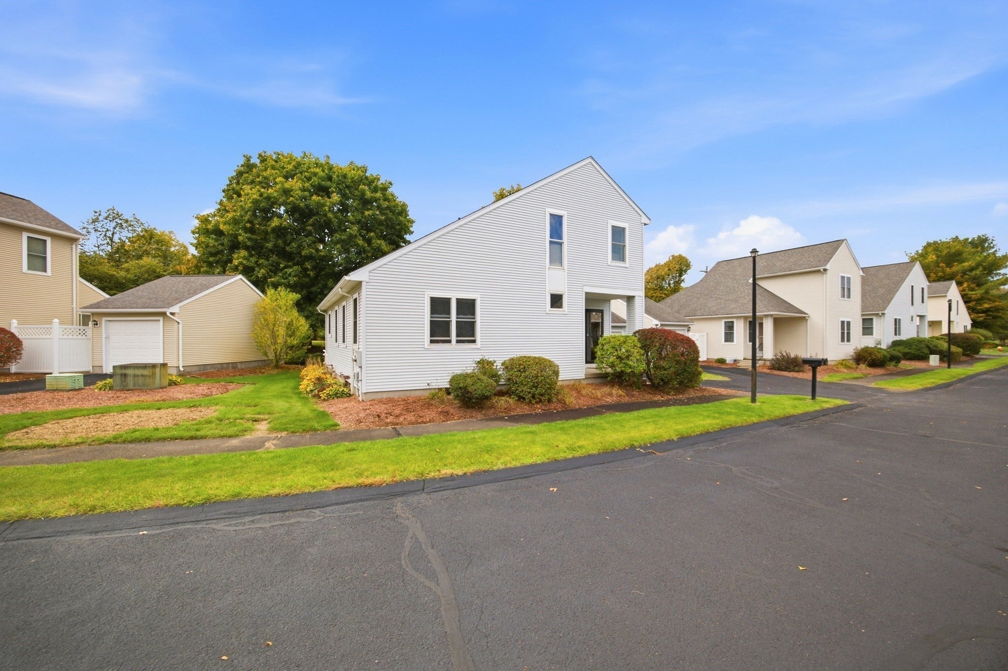 17 Curry Lane 17