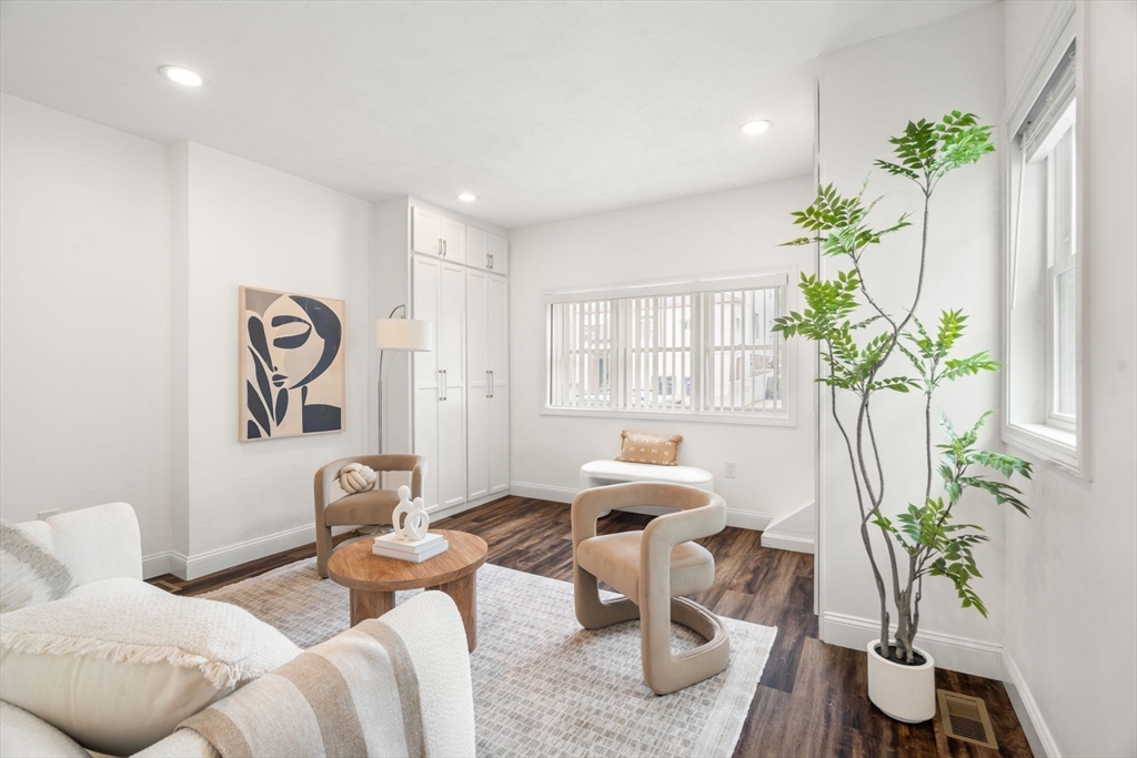 16 Pitman Street 16