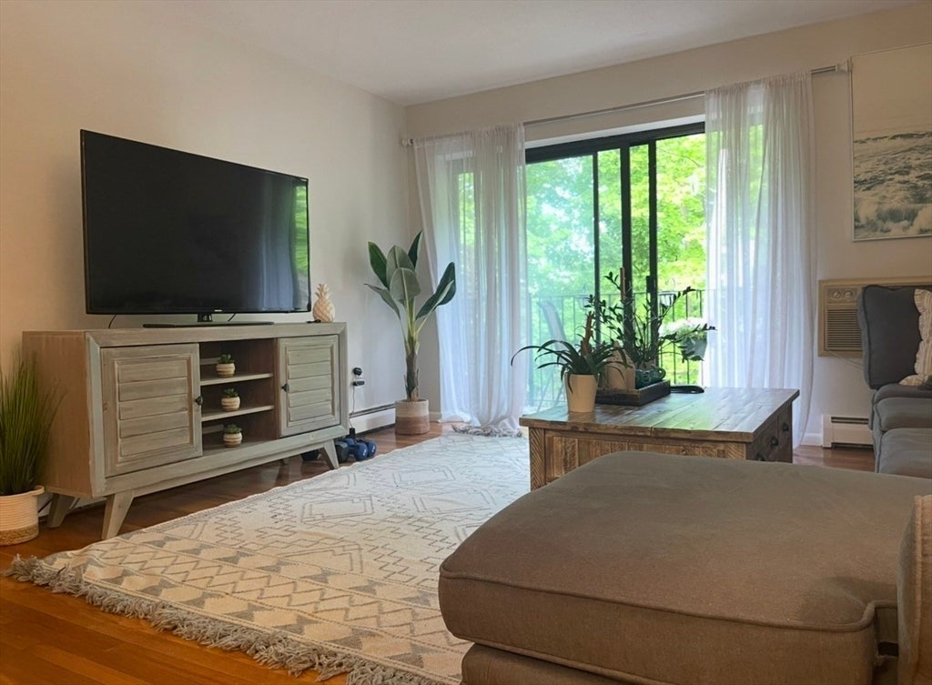 10 Linda Lane #48, Boston, MA, 10 Linda Lane #48, Boston, MA Photo #5