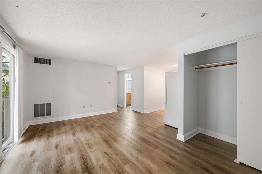 38 Silver Hill Lane 8